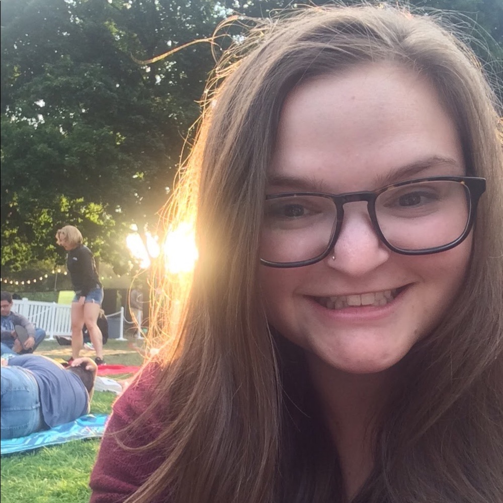 Meet your Posher, Megan